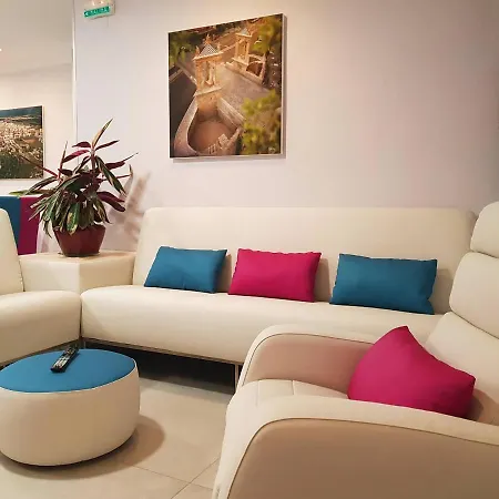 Avenida Plaza Otel 3*