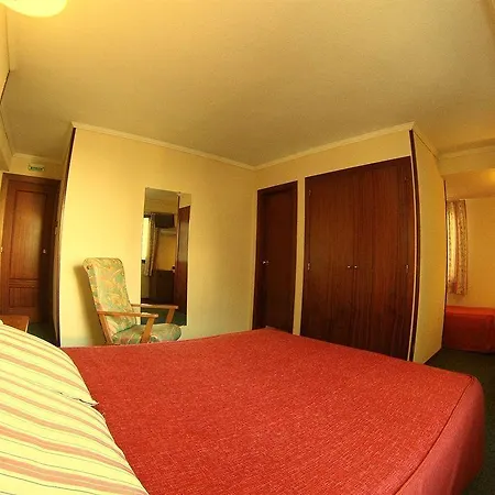 Avenida Plaza Hotel