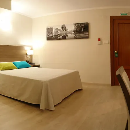 Avenida Plaza 3* Alzira