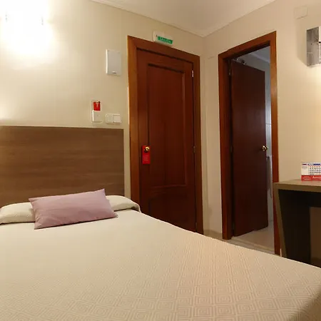 Avenida Plaza 3* Alzira